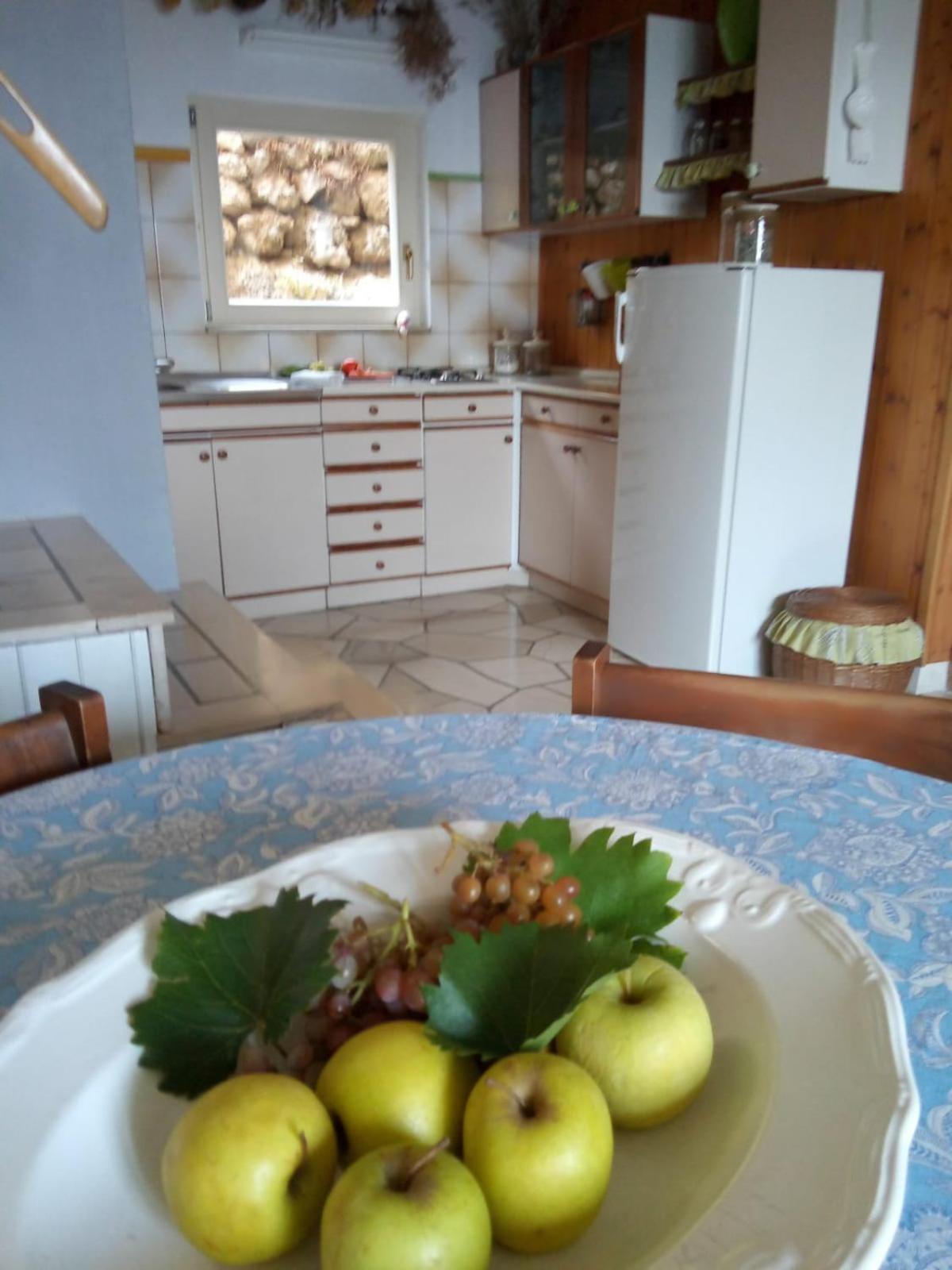 Holiday Home Sunce Pisak Kültér fotó