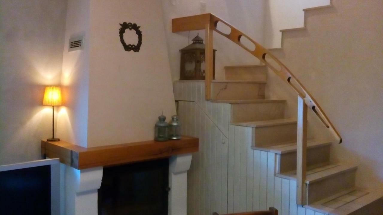Holiday Home Sunce Pisak Kültér fotó